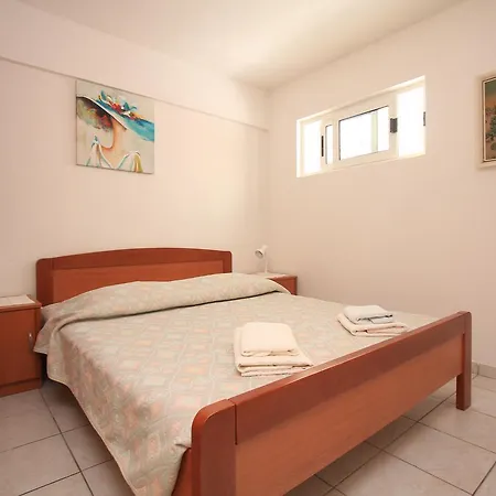 Marketa * Gornji Dingač