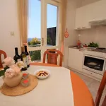 Marketa * Gornji Dingač